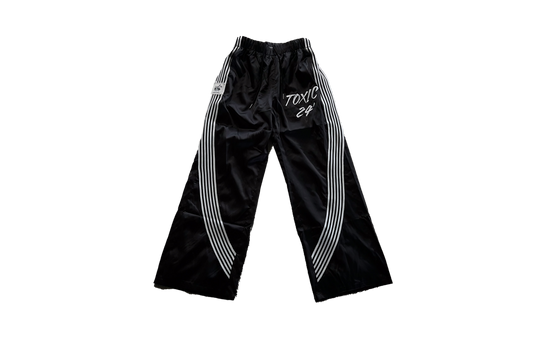 Toxic 24' Sweats